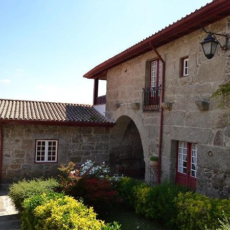 Quinta De Cima De Eiriz Guest House Guimarães Exterior photo